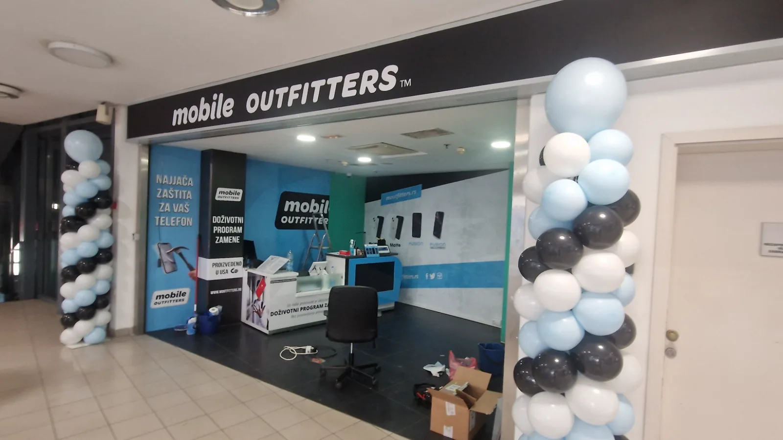 Mobile Outfitters